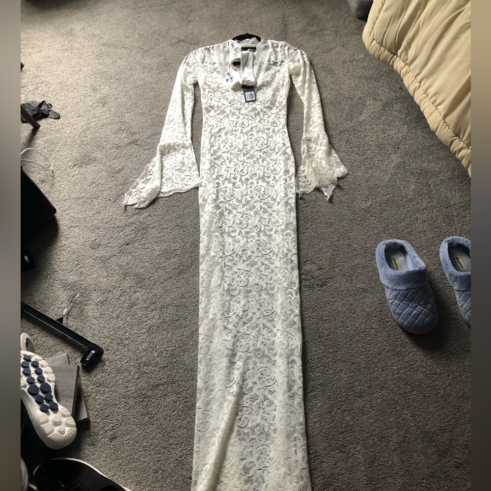 White lace dress